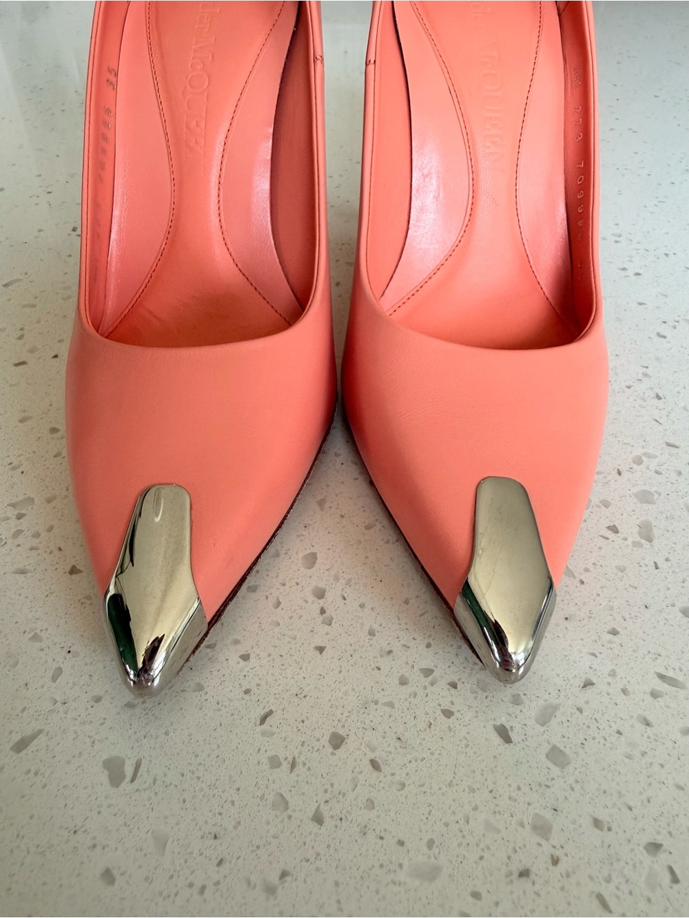 Alexander McQueen Coral Pink Pointed-Toe Pumps with Silver Metal Tip - Picture 5 of 14